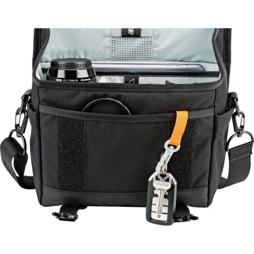 LowePro M-Trekker SH 150