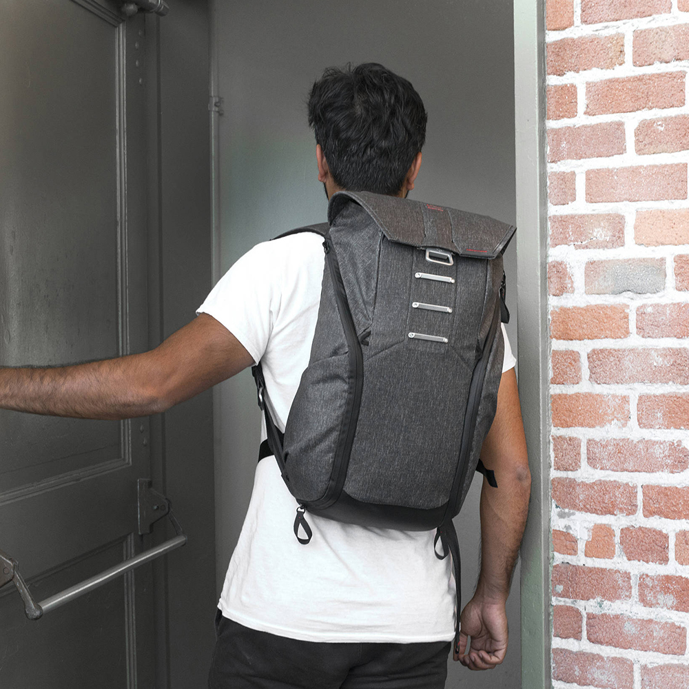 Peak design backpack v1 2025