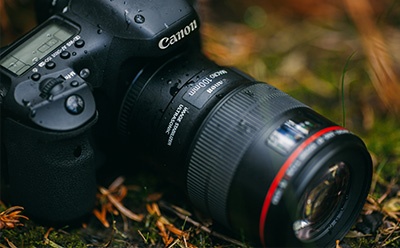 Canon EF 100mm f2.8L Macro IS USM