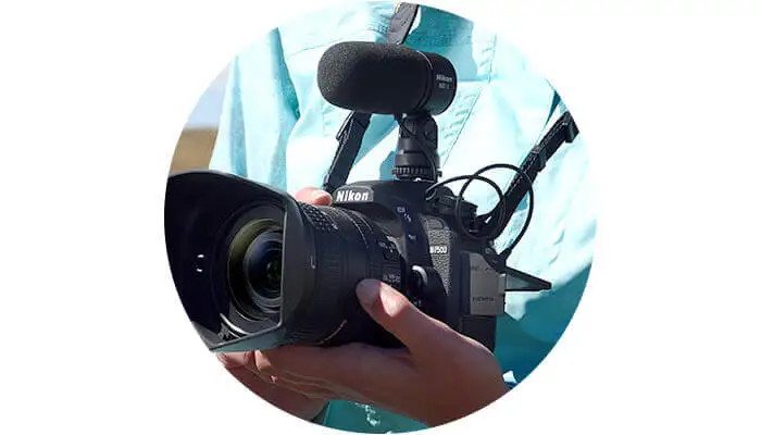 Nikon D7500