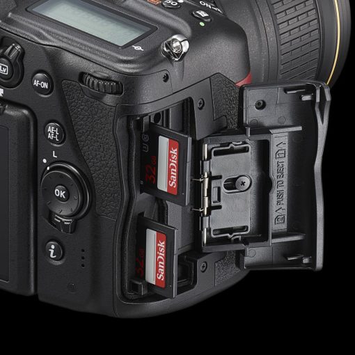 Nikon D780