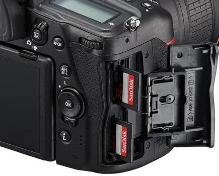 Nikon D780