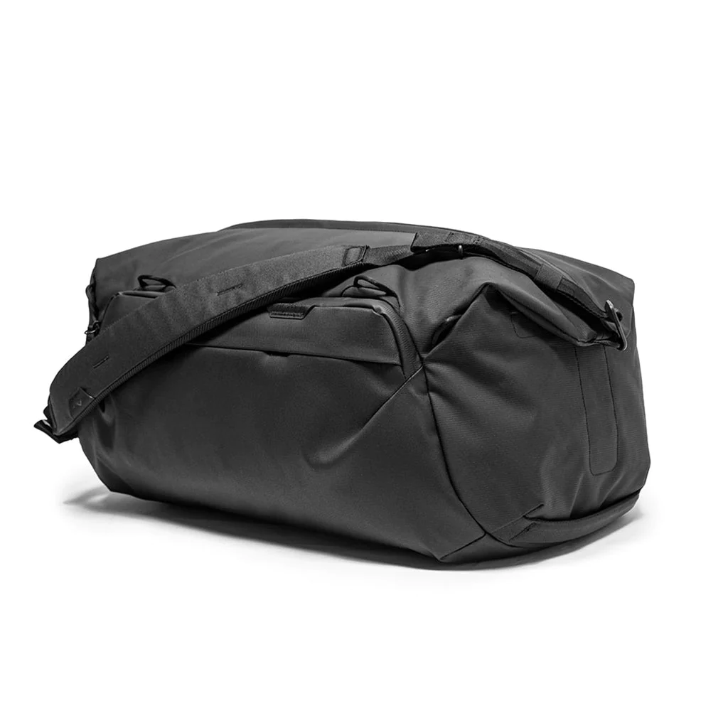 travel-duffel-black-35-3_1024x1024