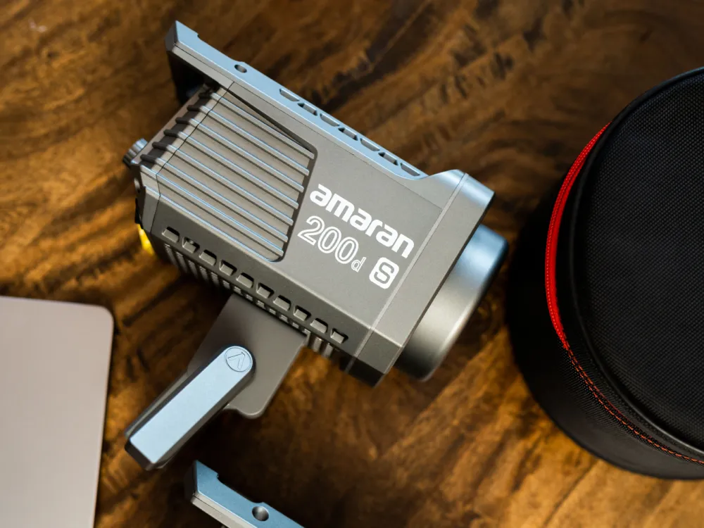 Aputure Amaran COB 200d S