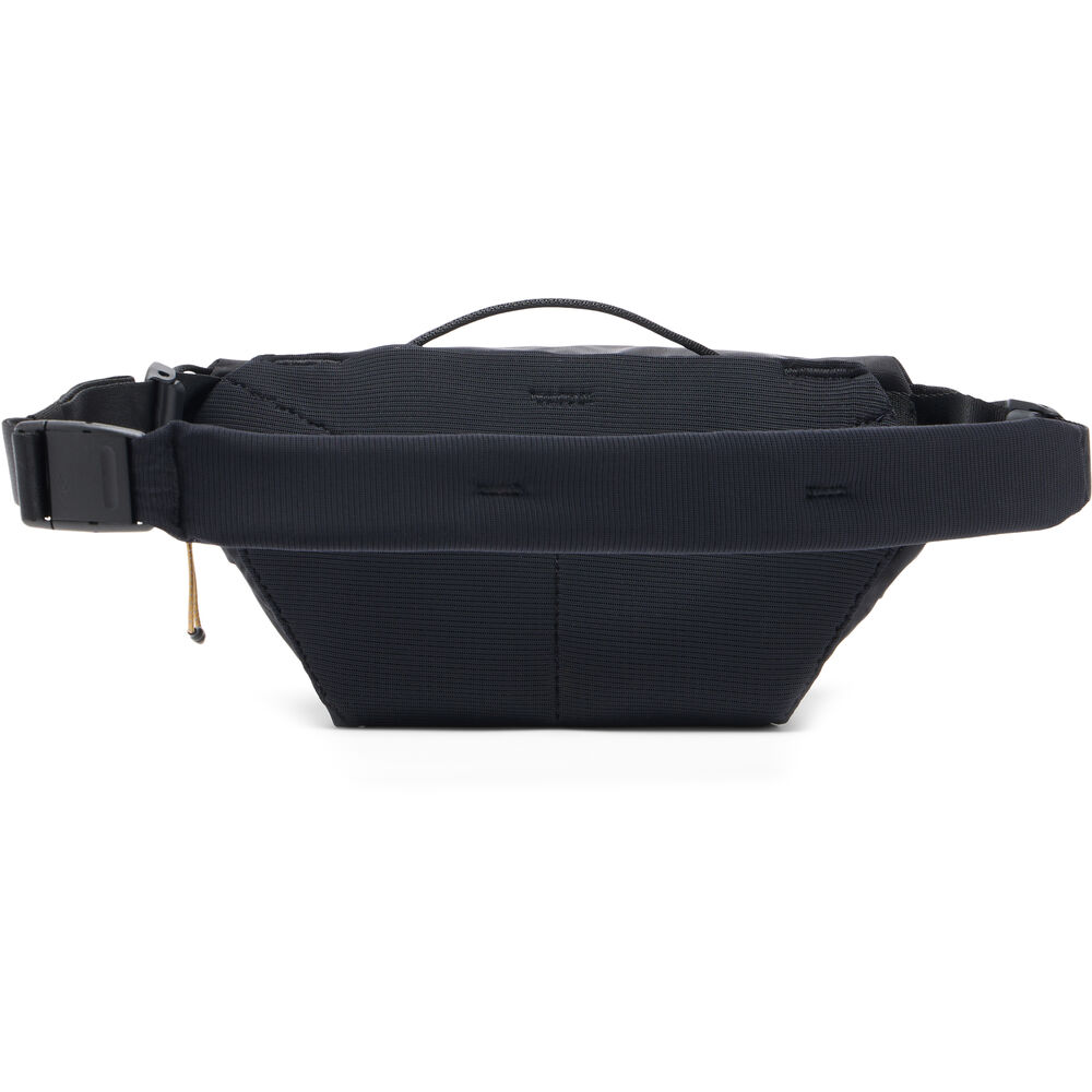 Peak Design Outdoor Sling 2L Black-03 Peak Design Outdoor Sling 2L Black